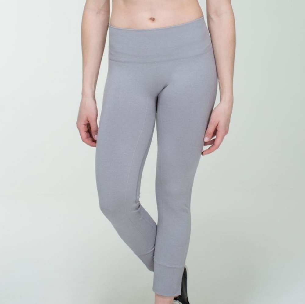 ⛱️Lululemon Ebb To Street Pant in Heathered Medium Grey
